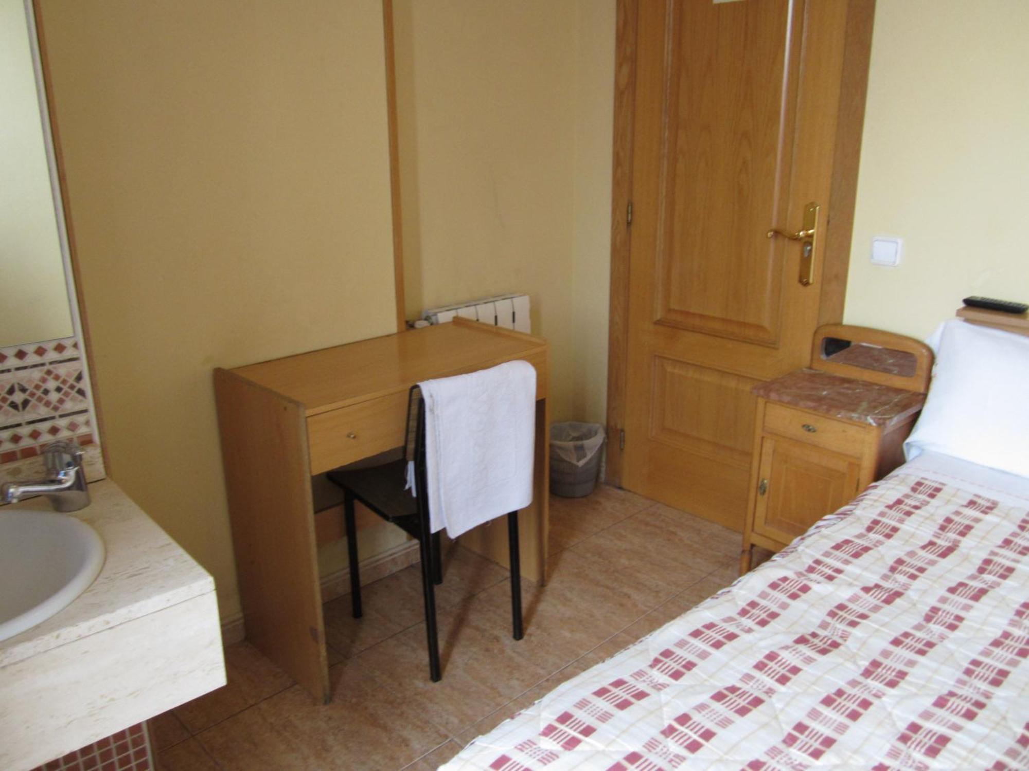 Pension Mollo Madrid Cameră foto