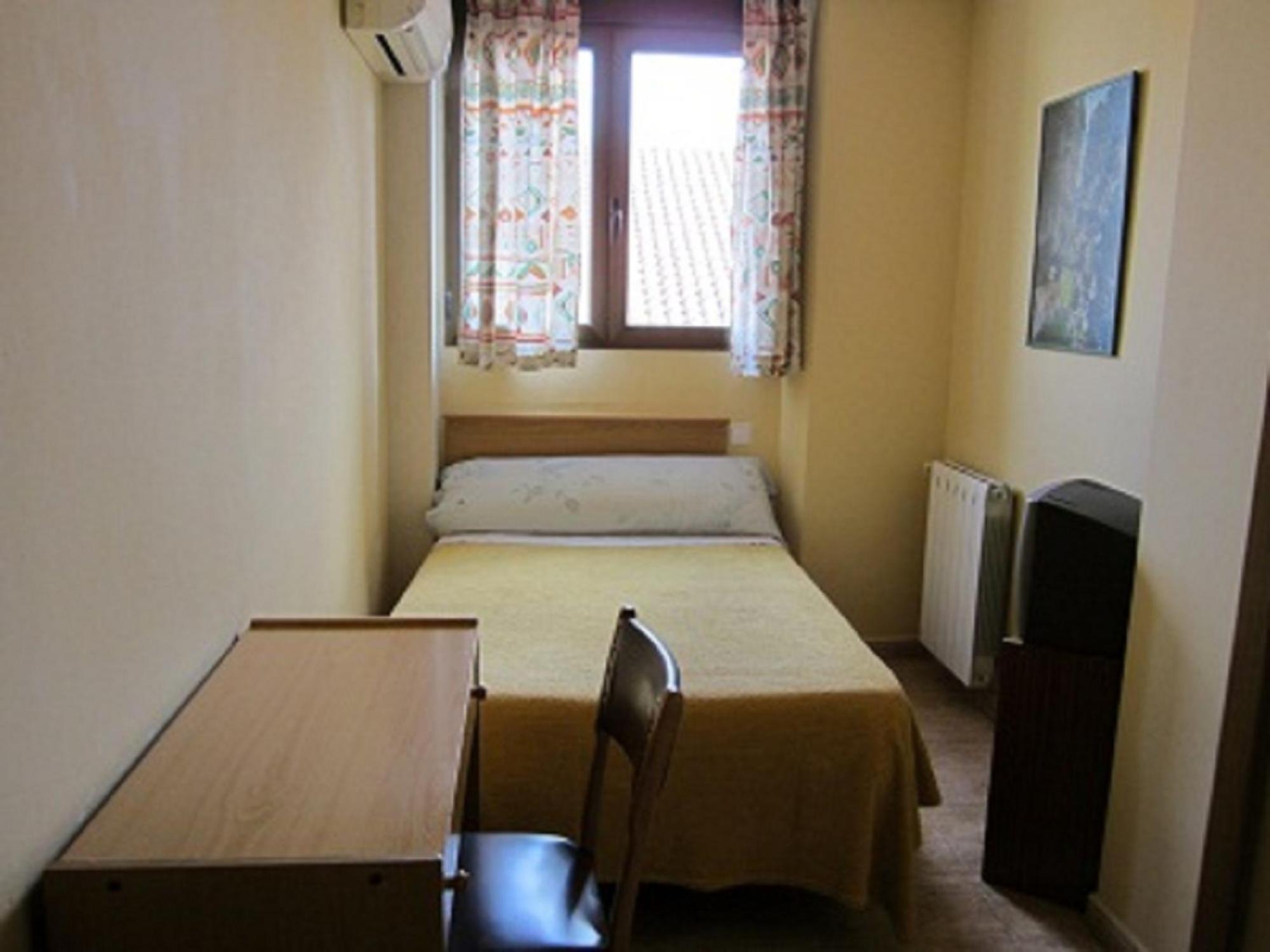 Pension Mollo Madrid Cameră foto