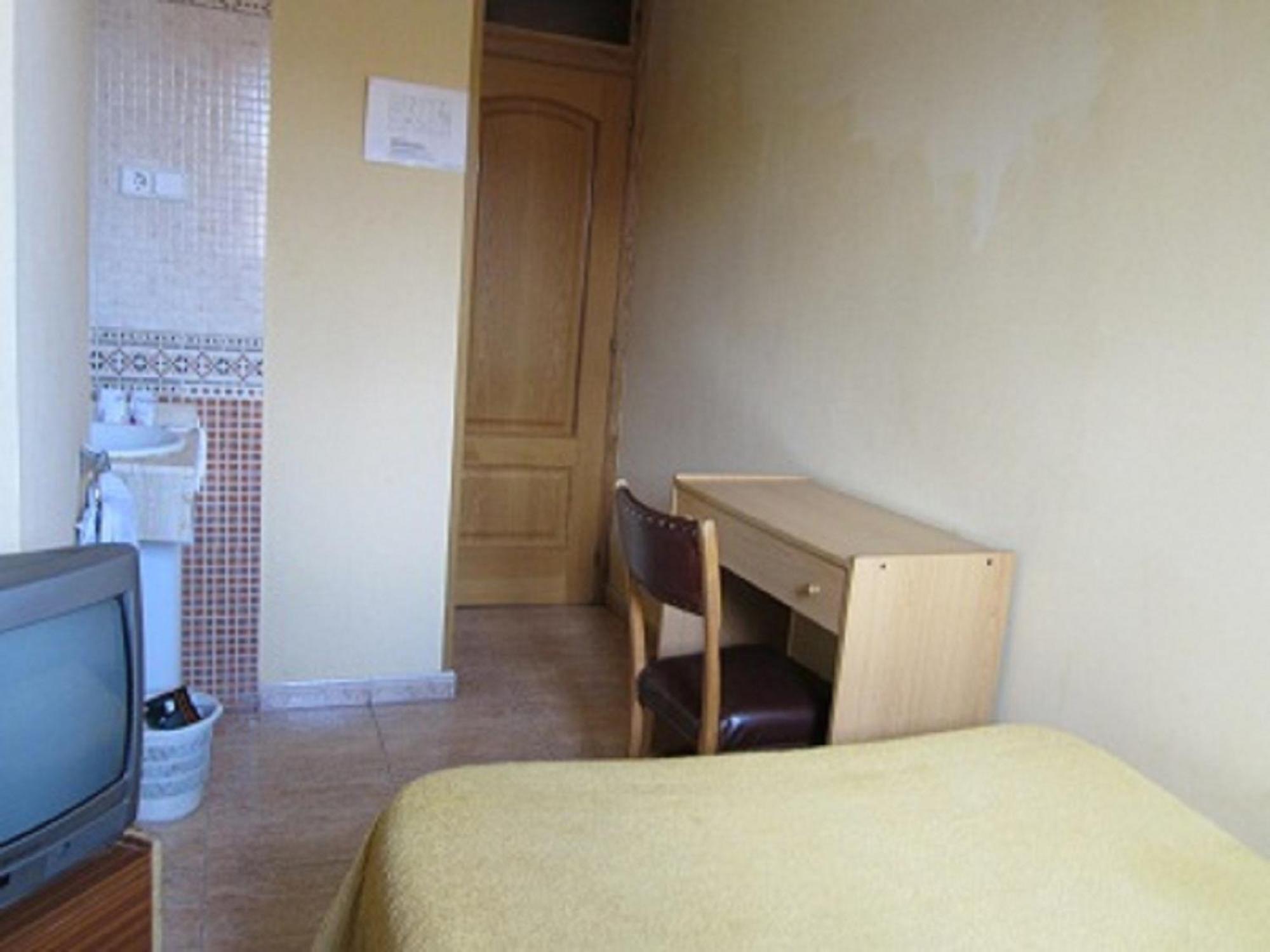 Pension Mollo Madrid Cameră foto